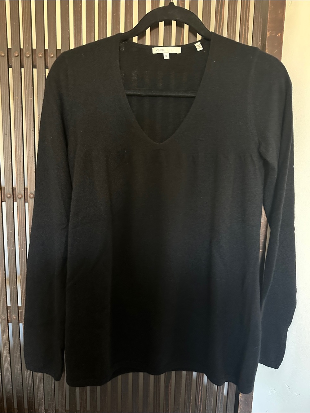 Vince Black V-Neck Lightweight cashmere Sweater